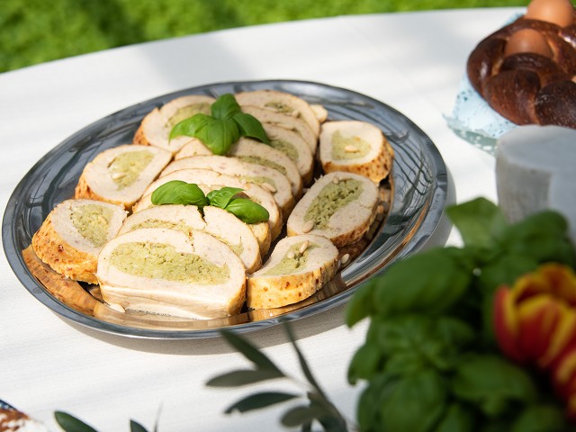 Polpettone ripieno al pesto